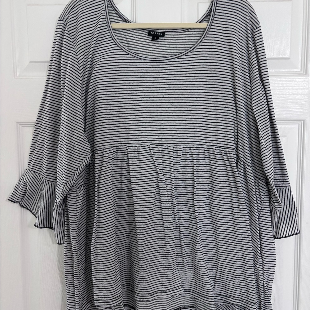 Torrid Black and White Striped Women's Top